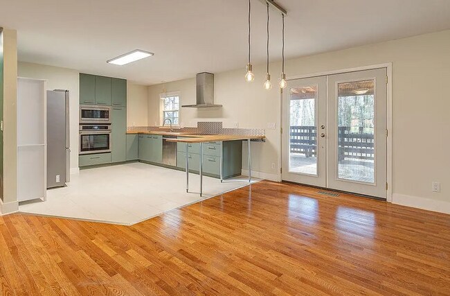 Foto del edificio - Mills River Rental!