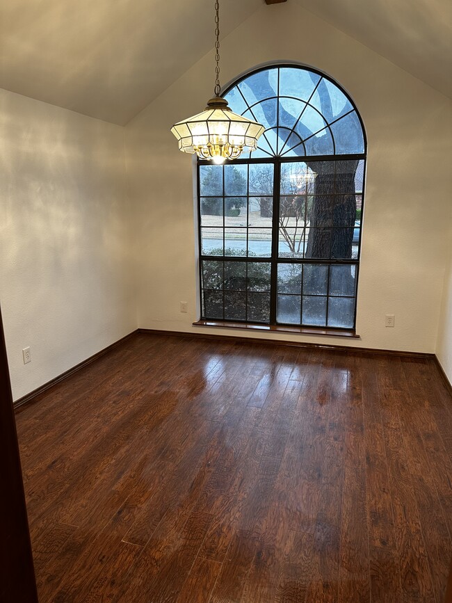 Dining Room - 4617 Normandy Lane