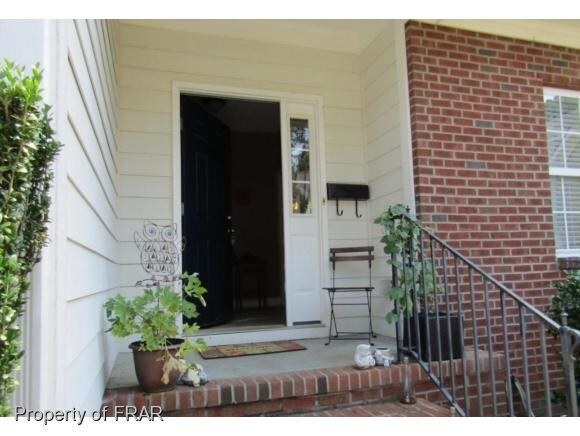 Foto del edificio - 303 Willborough Ave