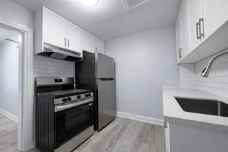 Building Photo - 33 Ontario St