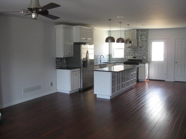 Foto del edificio - 5260 Butler St