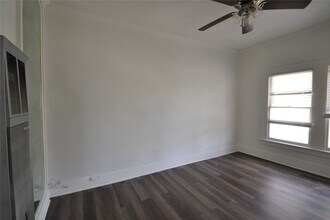 Building Photo - 1517 Bonnie Brae St