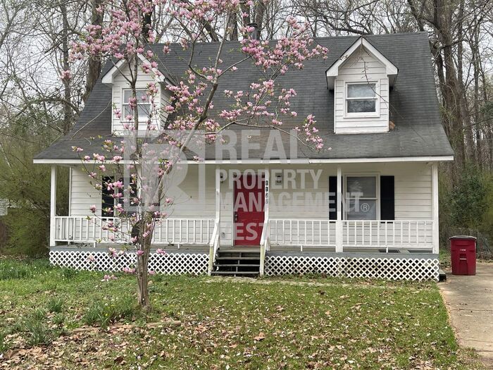 Beautiful Family Home in Lake Wildwood House Rental in Macon, GA