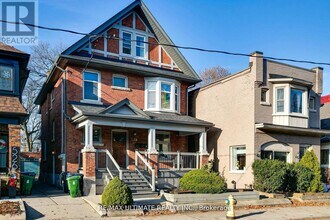 Building Photo - 528 Runnymede Rd