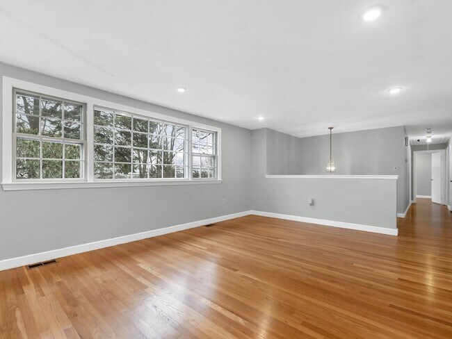 Building Photo - 120 Hutchinson Rd