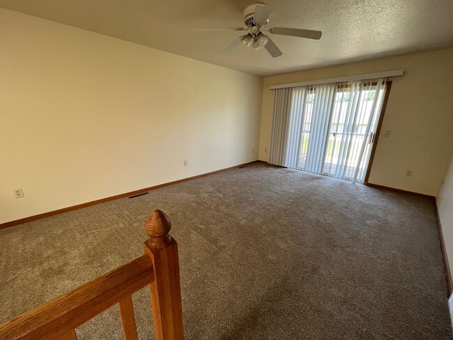 Foto del edificio - 629 29th Ave NE