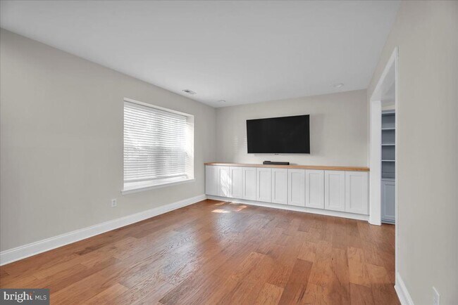 Foto del edificio - 166 Stratton Ln