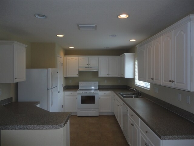 Foto del edificio - 6337 Magnolia Trails Ln