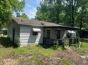 Building Photo - 2833 Walmar Dr