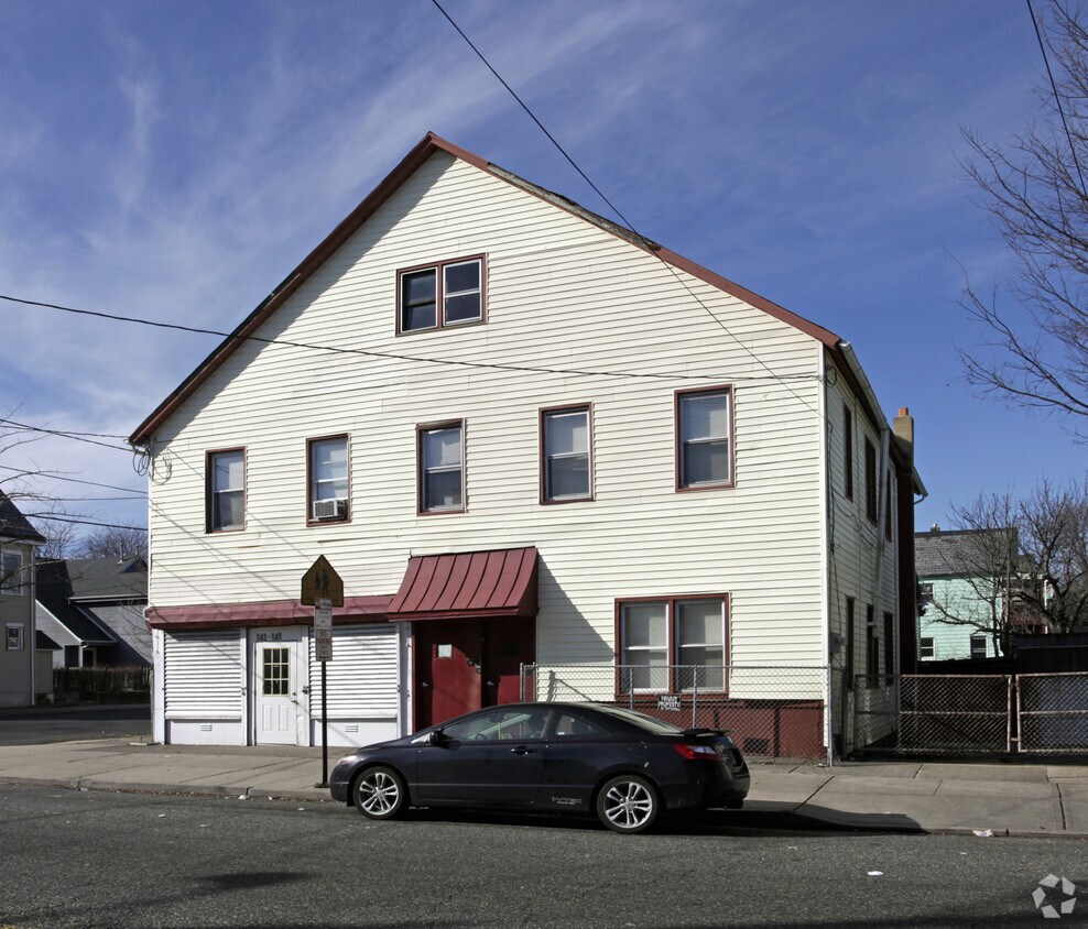 Building Photo - 143-145 Remsen Ave