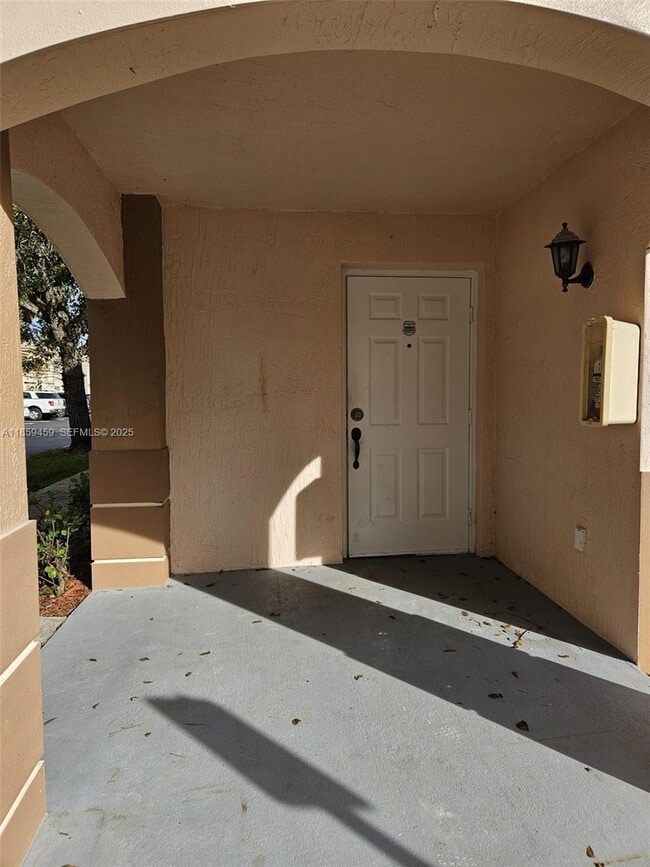 Foto del edificio - 2701 SE 12th Rd