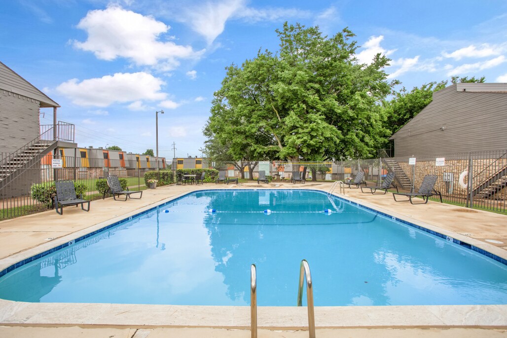 The Ridge Apartments in Midwest City, OK