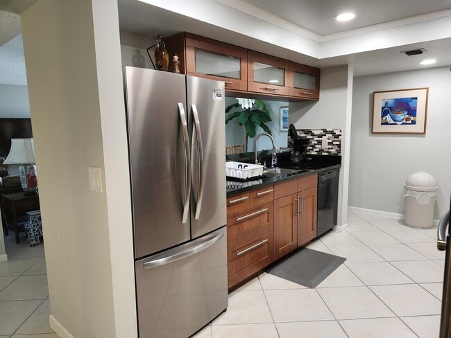 Foto del edificio - 450 Egret Cir