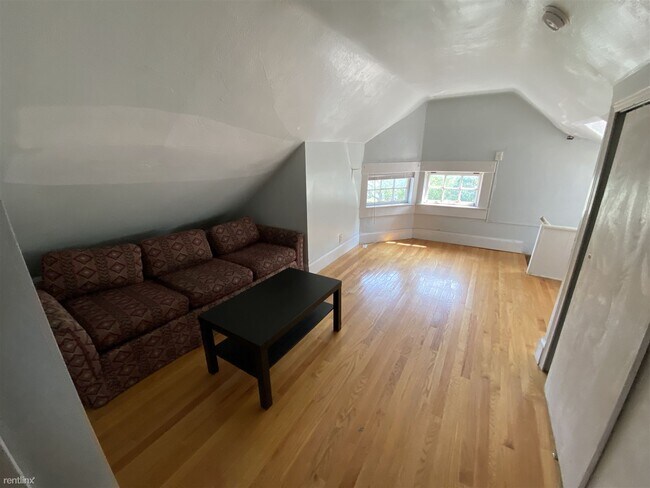 Building Photo - 6 br, 2 bath House - 121 Glen Ave Apt 2 2