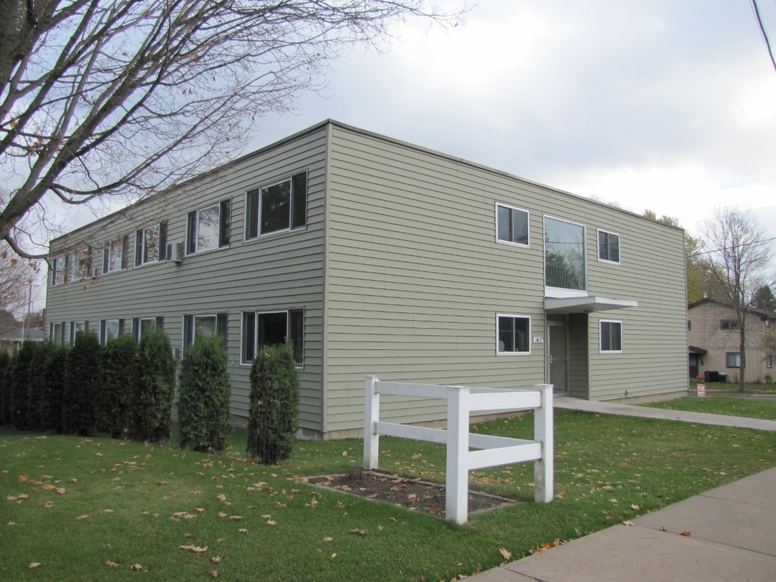 Cumberland Apartments - Apartments in Cumberland, WI | Apartments.com