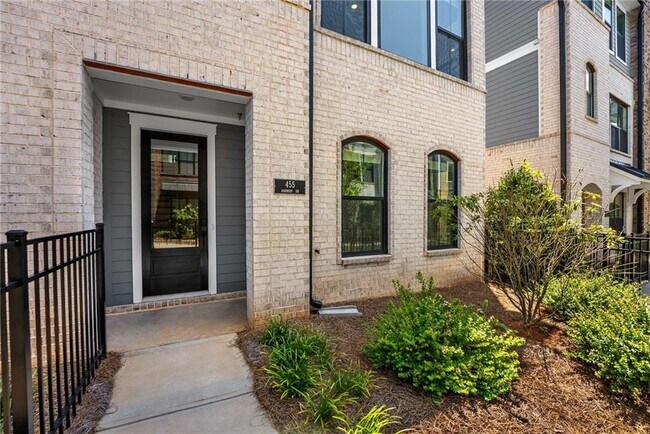 Foto del edificio - 455 Ashbury Dr