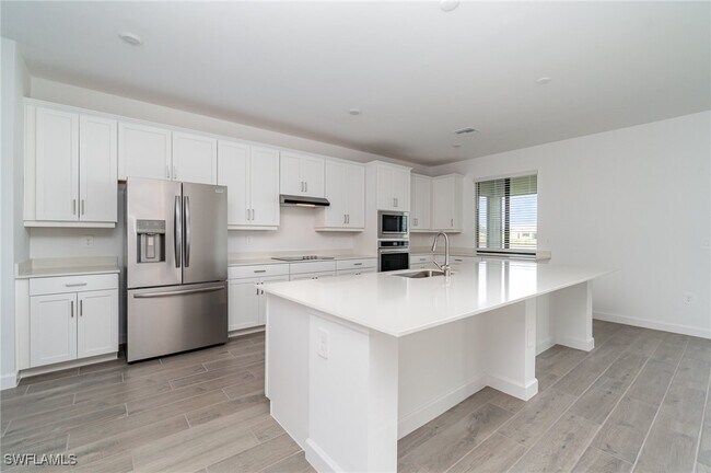 Building Photo - 10777 Timber Creek Dr