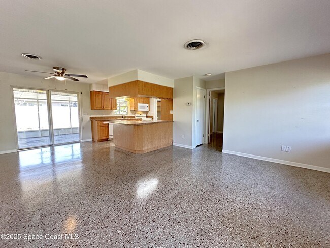 Foto del edificio - 4780 E Key Dr
