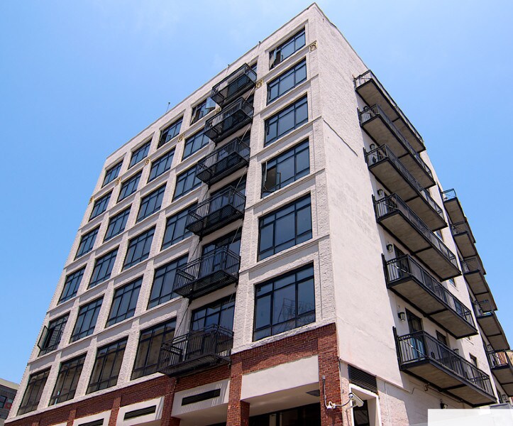 Foto principal - 117 Winston St