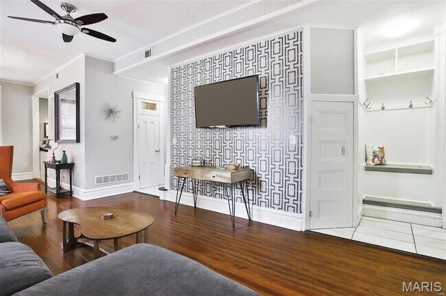 Foto del edificio - 2018 Senate St