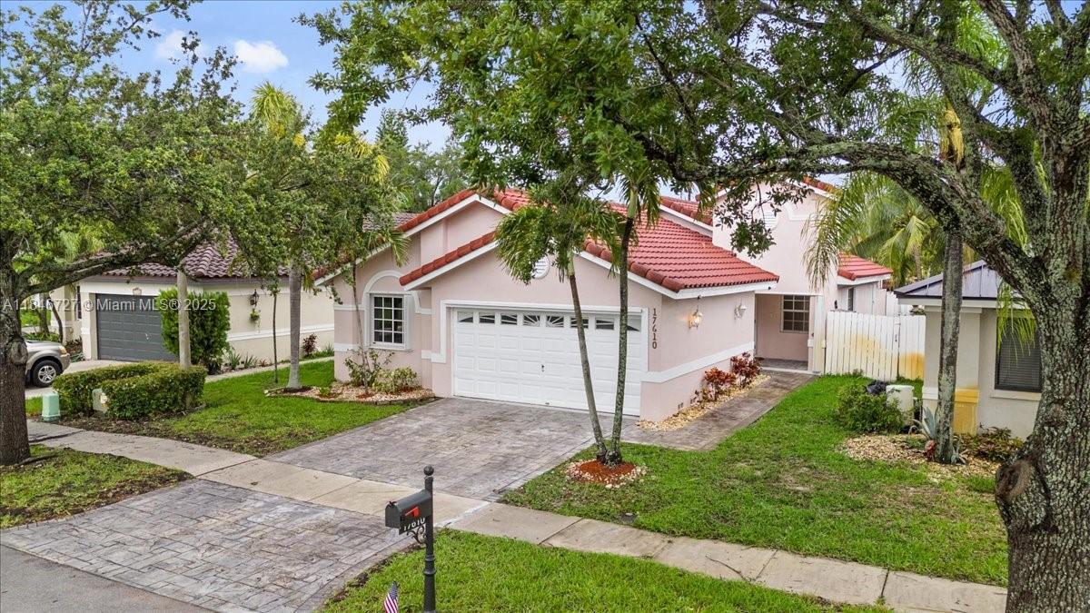 Primary Photo - 17610 SW 4th Ct
