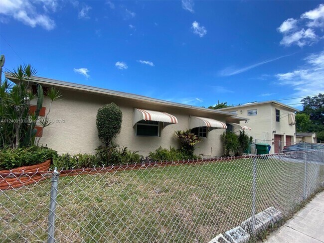 Building Photo - 1298 NW 53rd St