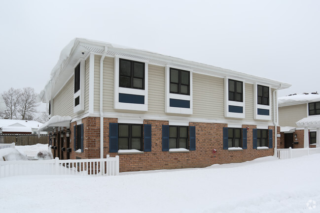 Building Photo - Ridgeview Apartments