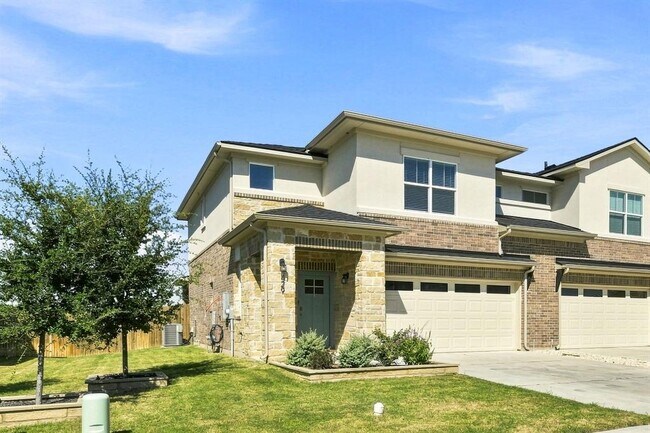 Foto del edificio - 433 Brody Ln