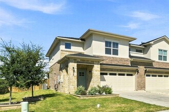 Building Photo - 429 Brody Ln