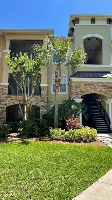 Building Photo - 10019 Courtney Palms Blvd
