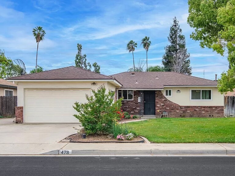 478 W Beverly Ave, Clovis, CA 93612 House Rental in Clovis, CA