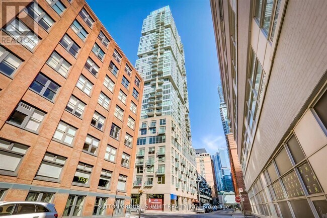 Building Photo - 30 Nelson St