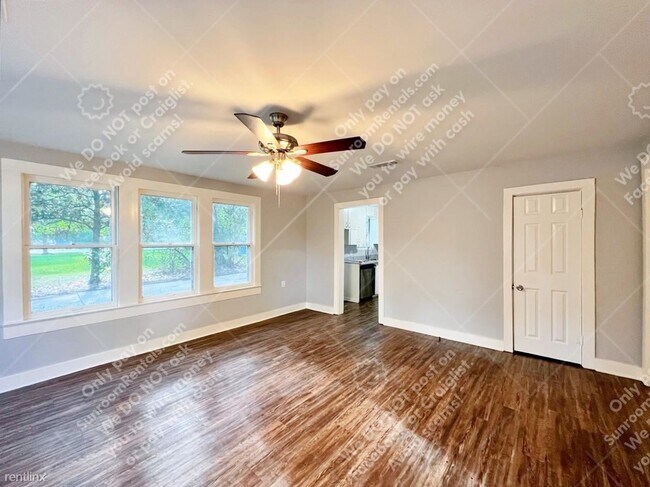 Foto del edificio - 3 br, 2 bath House - 4101 W Pear St
