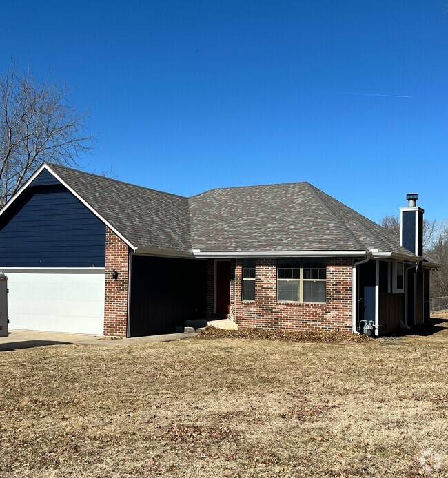 Building Photo - 505 Mallory Ct