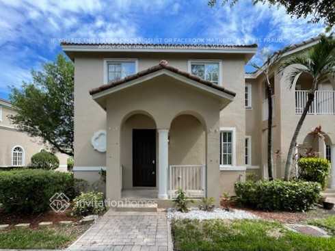 Building Photo - 27407 SW 143rd Ave