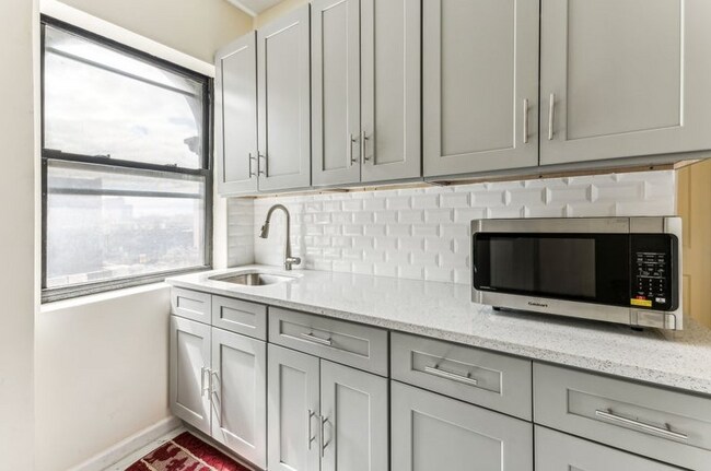 Foto del edificio - 71-31 169th St