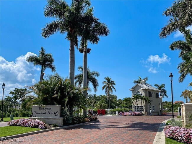 Building Photo - 262 Barefoot Beach Blvd