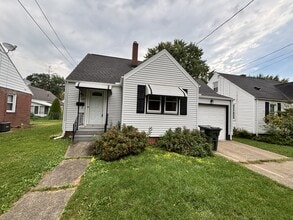 Building Photo - 1638 Spring Ave NE