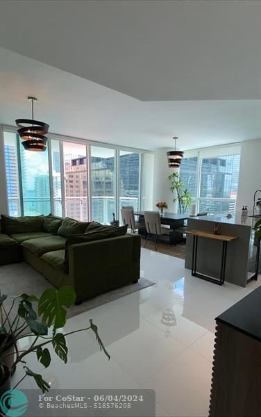Building Photo - 1080 Brickell Ave