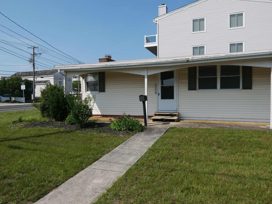 Foto principal - 501 W Brigantine Ave