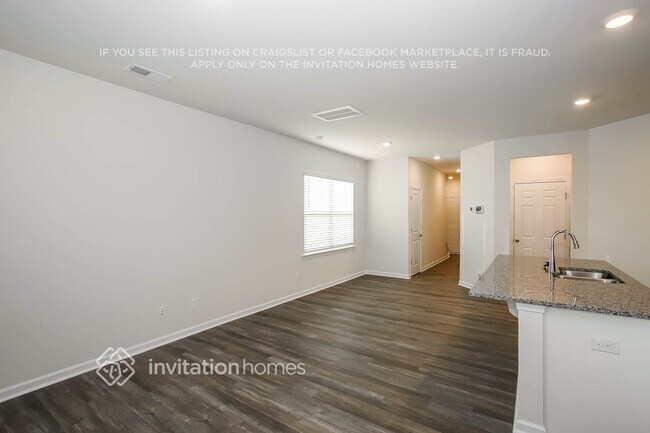 Foto del edificio - 11845 Brier Vlg Ln