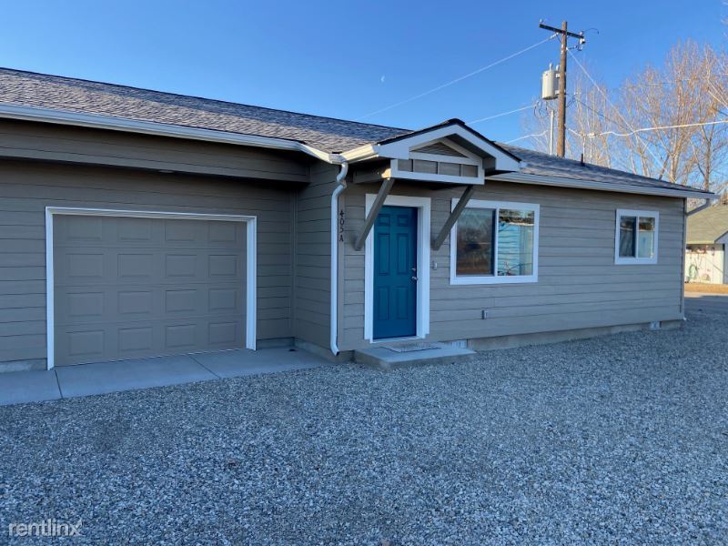 Primary Photo - 3 br, 2 bath Townhome - 405 E 7th St. A an...