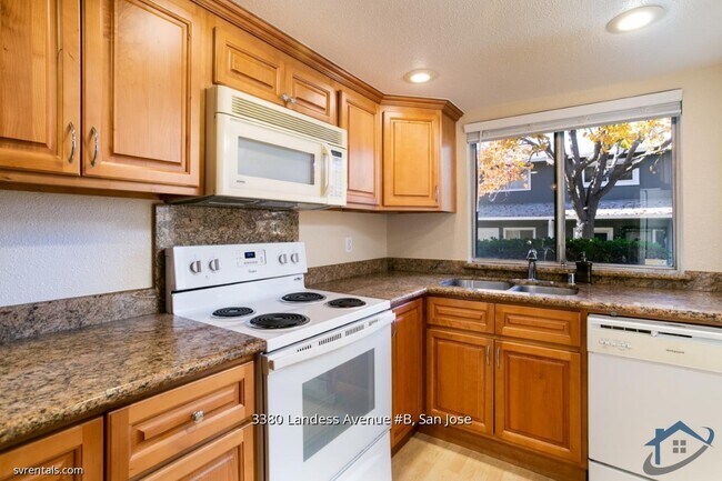 Building Photo - 3380 Landess Ave