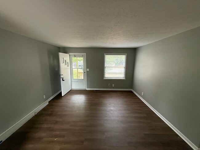 Foto del edificio - 134 Halls Ln