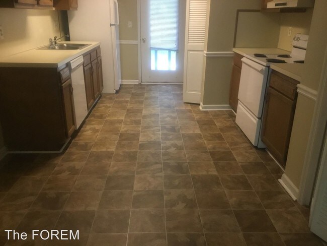 Building Photo - 2 br, 2.5 bath House - 325 Westland Way