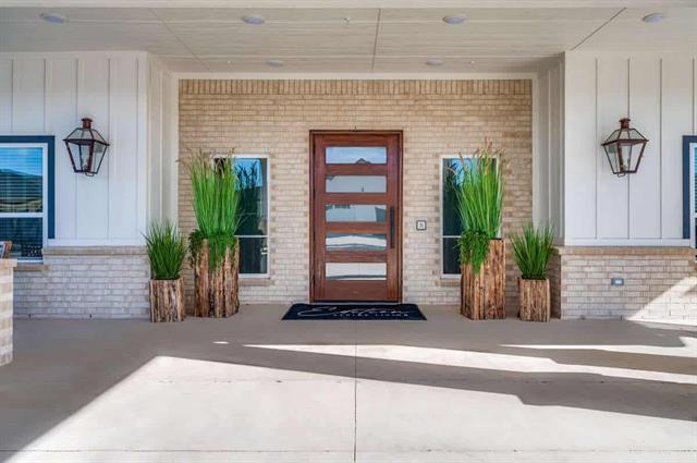 Foto del edificio - 820 W McLeroy Blvd