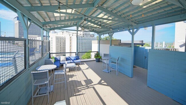 Foto del edificio - 235 5th Ave N