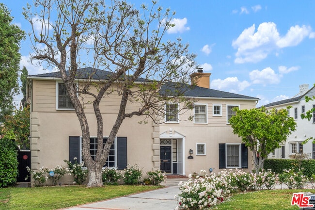 Building Photo - 234 S Roxbury Dr