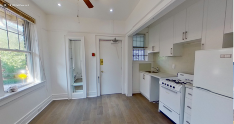 Building Photo - 135 Earl Pl