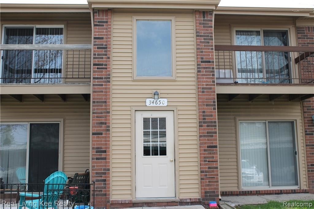 Foto principal - 34650 Clarkson Dr W